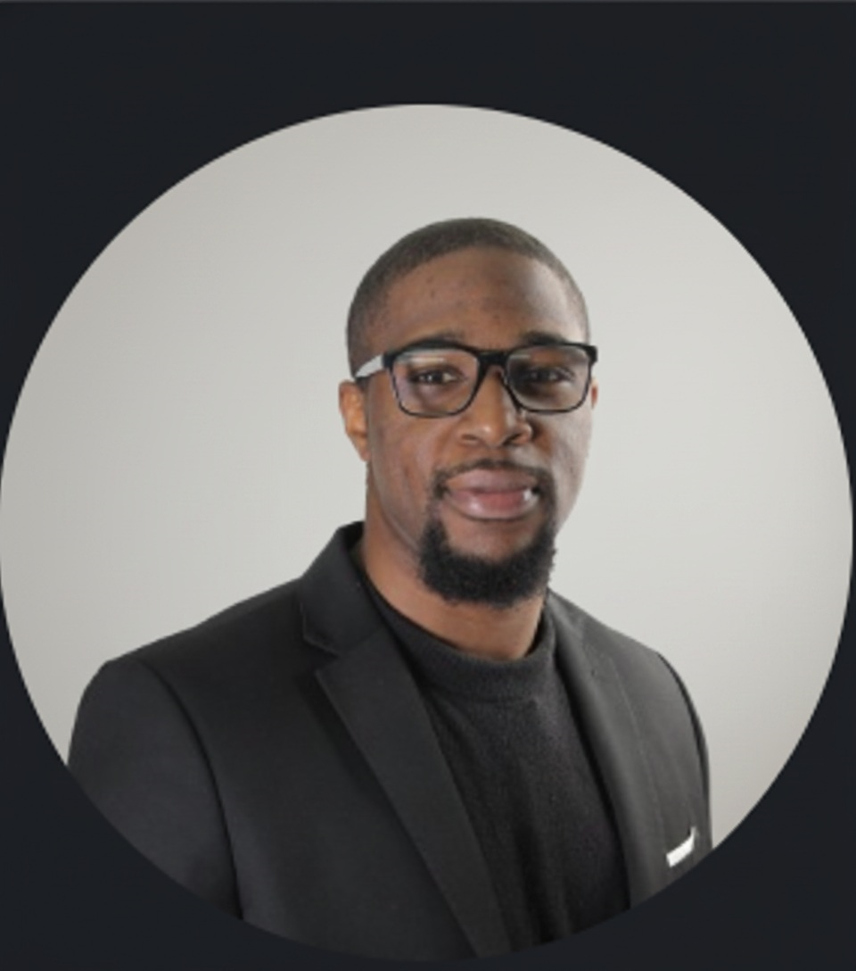 Julien Kabongo – Founder of Try Review Bloom